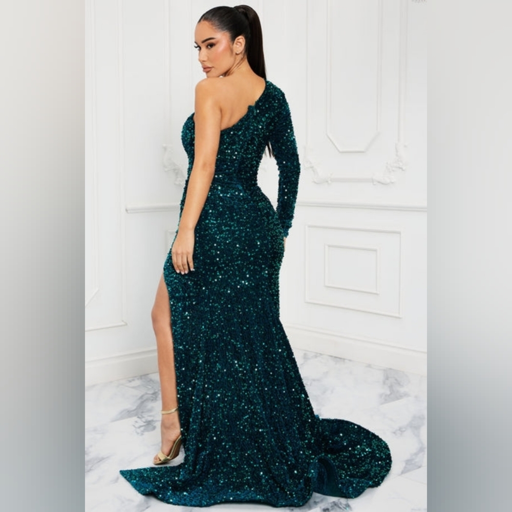 💘 GEMS SEQUIN MAXI DRESS - Picture 4 of 10